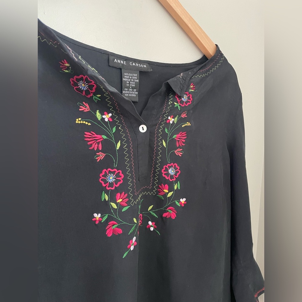 Anne Carson 100% Silk Embroidered Blouse Sz Medium Boho Cottagecore Hippy - Picture 4 of 12